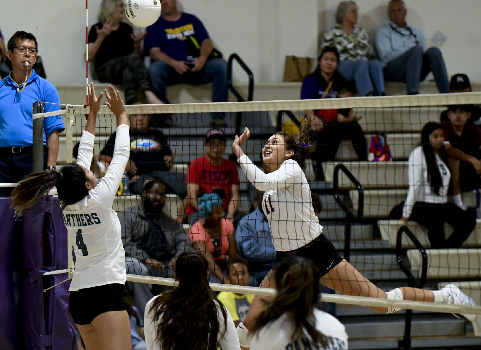 090319 PV Righetti girls vb 16.jpg